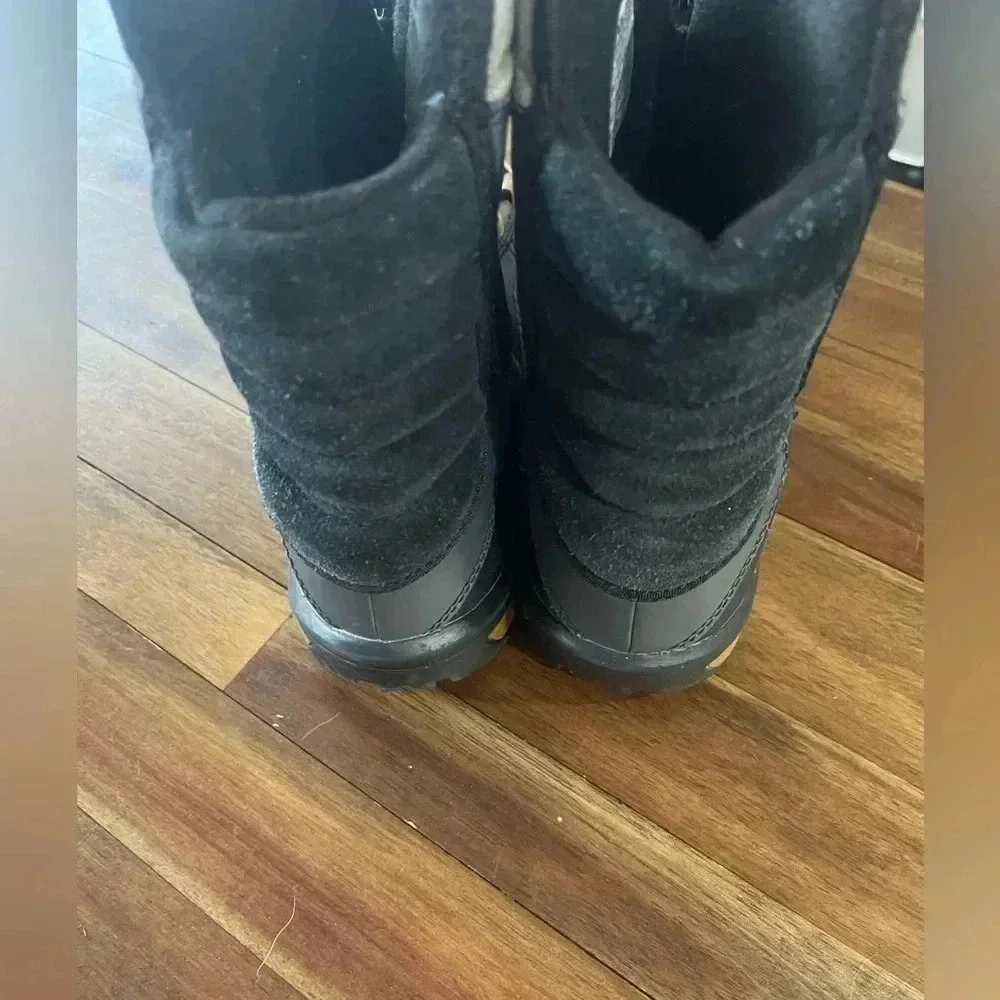 Sorel Sneaky Pete boots kids size 1